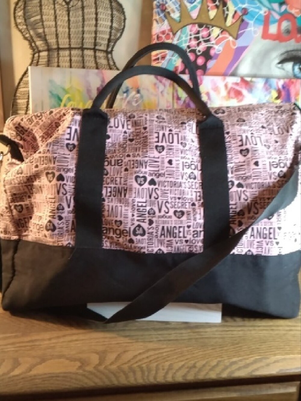 Victoria's Secret Pink and Black Logo Travel Bag with Matching Cosmetic Pouch - Picture 4 of 4